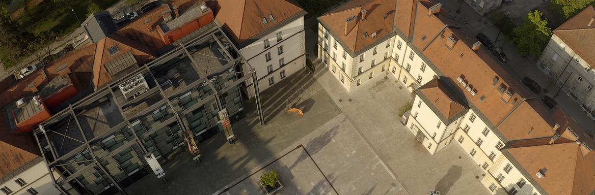 SEM iz zraka